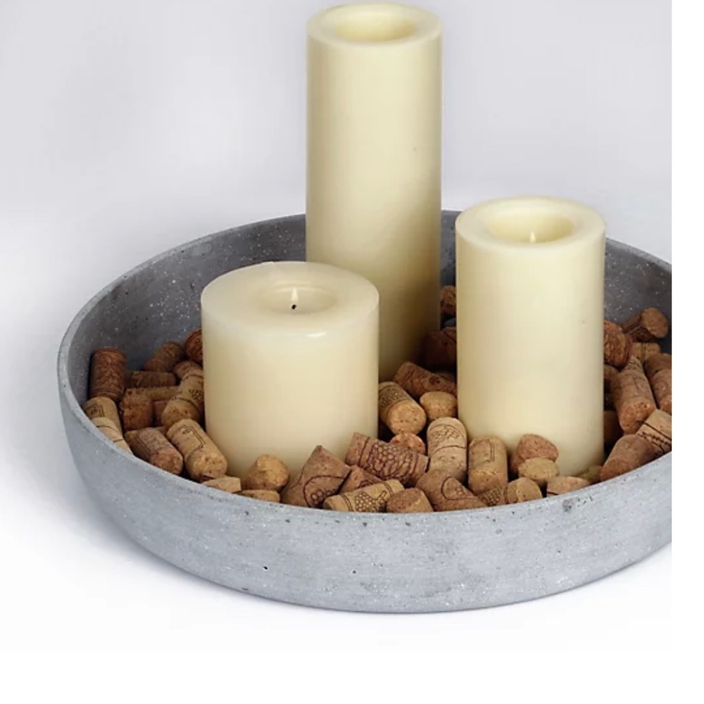 Mid sized bag of decorative wine corks